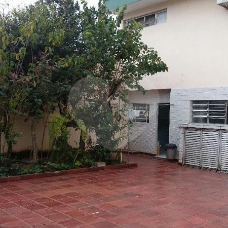 Casa a venda no Planalto Paulista