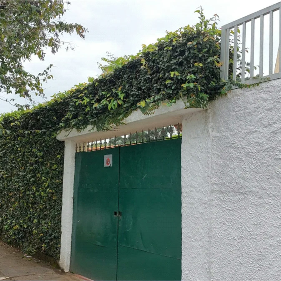 Casa à venda com 6 quartos, sendo 2 suítes, em Parque São George, Cotia, SP