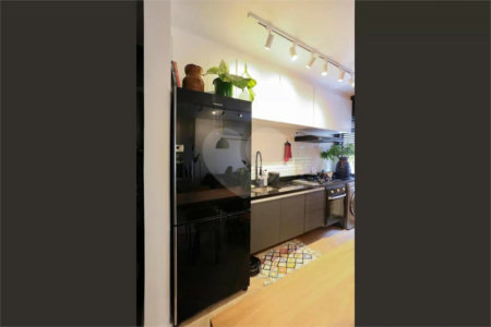 Apartamento à venda na Vila Nova Conceição, mobiliado pronto para morar com varanda e 1 vaga