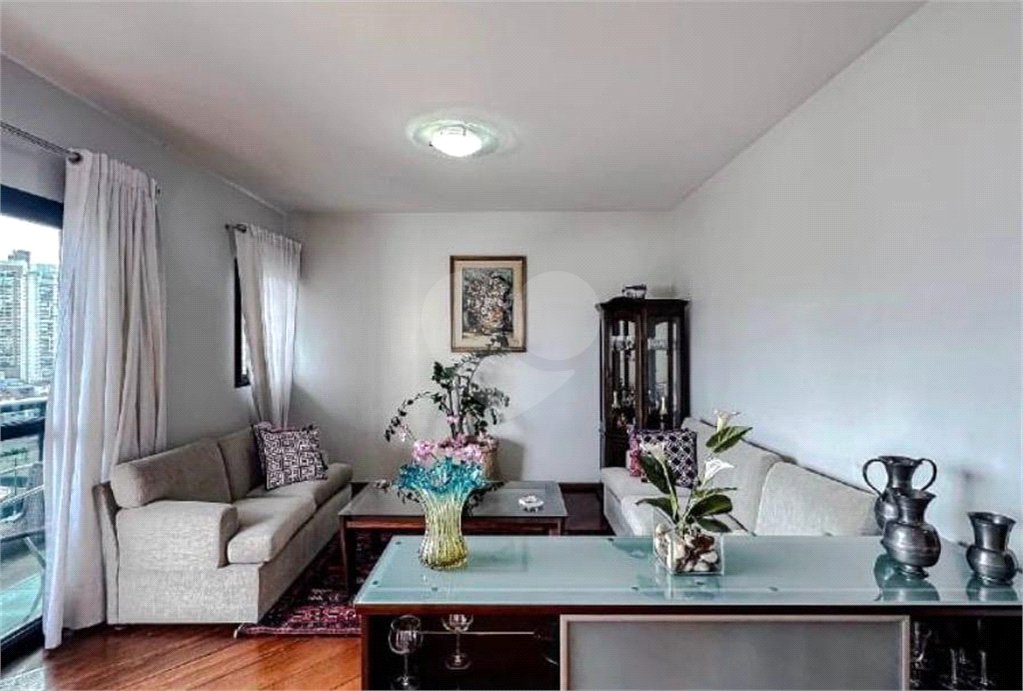 Apartamento à venda - Anália Franco