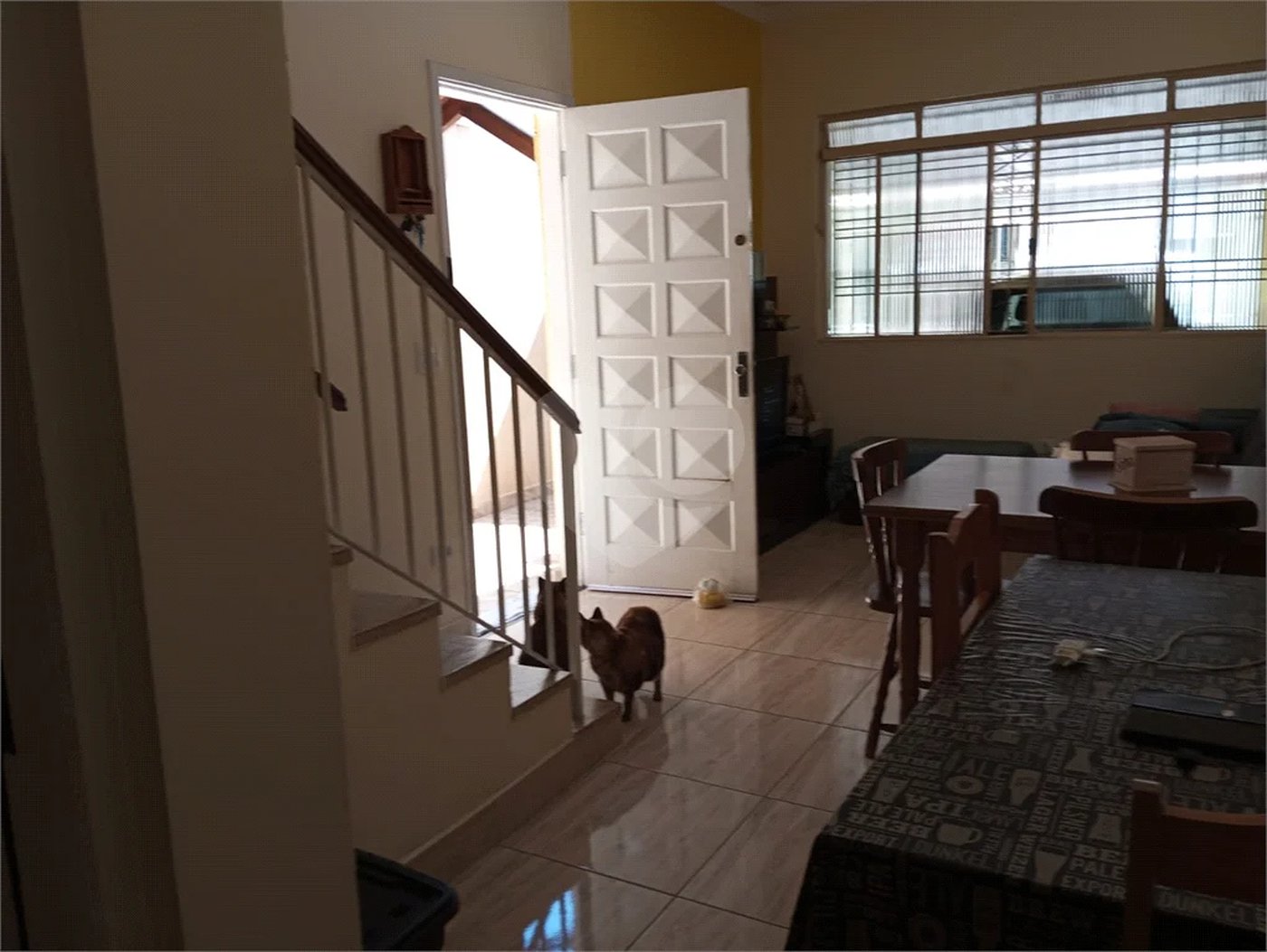 Terreno á venda com 2 casas na Vila Rosália, Guarulhos, SP.