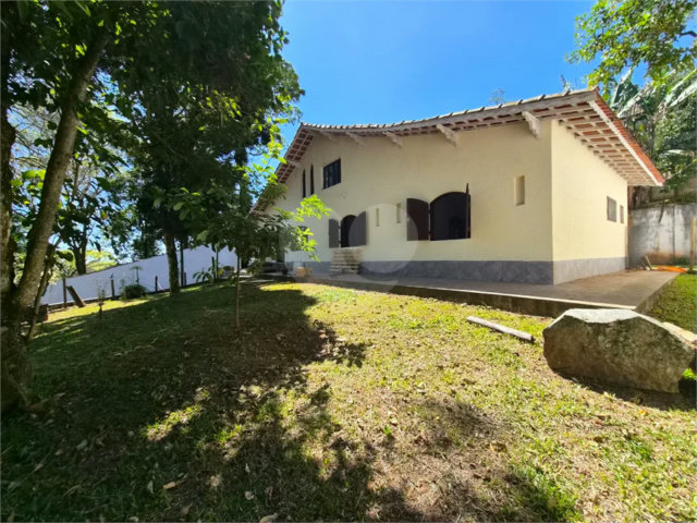 Casa à venda ou para alugar com 4 suítes no condomínio Parque Imperial da Cantareira, Mairiporã - SP