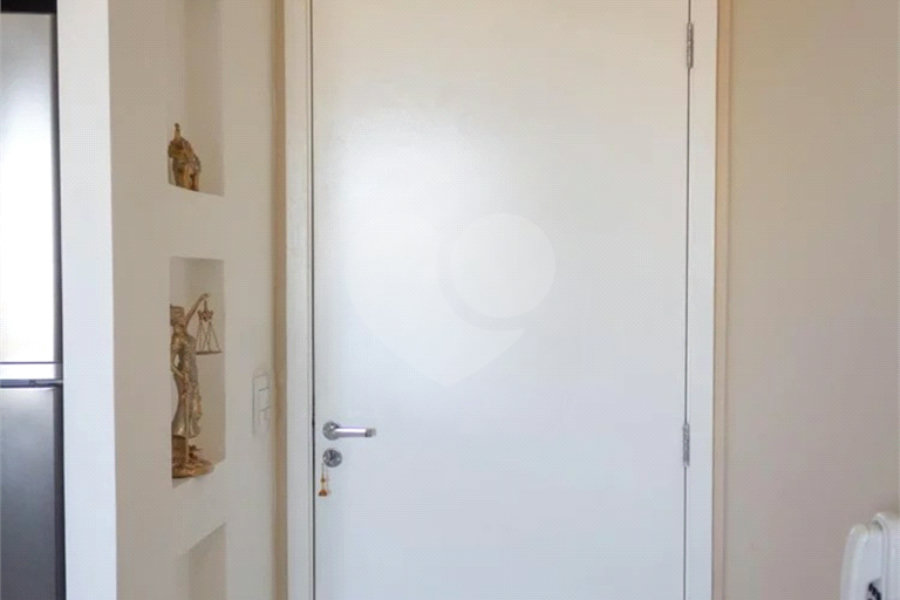 OPORTUNIDADE ÚNICA – APARTAMENTO COMPLETO, MOBILIADO E PRONTO PARA MORAR
