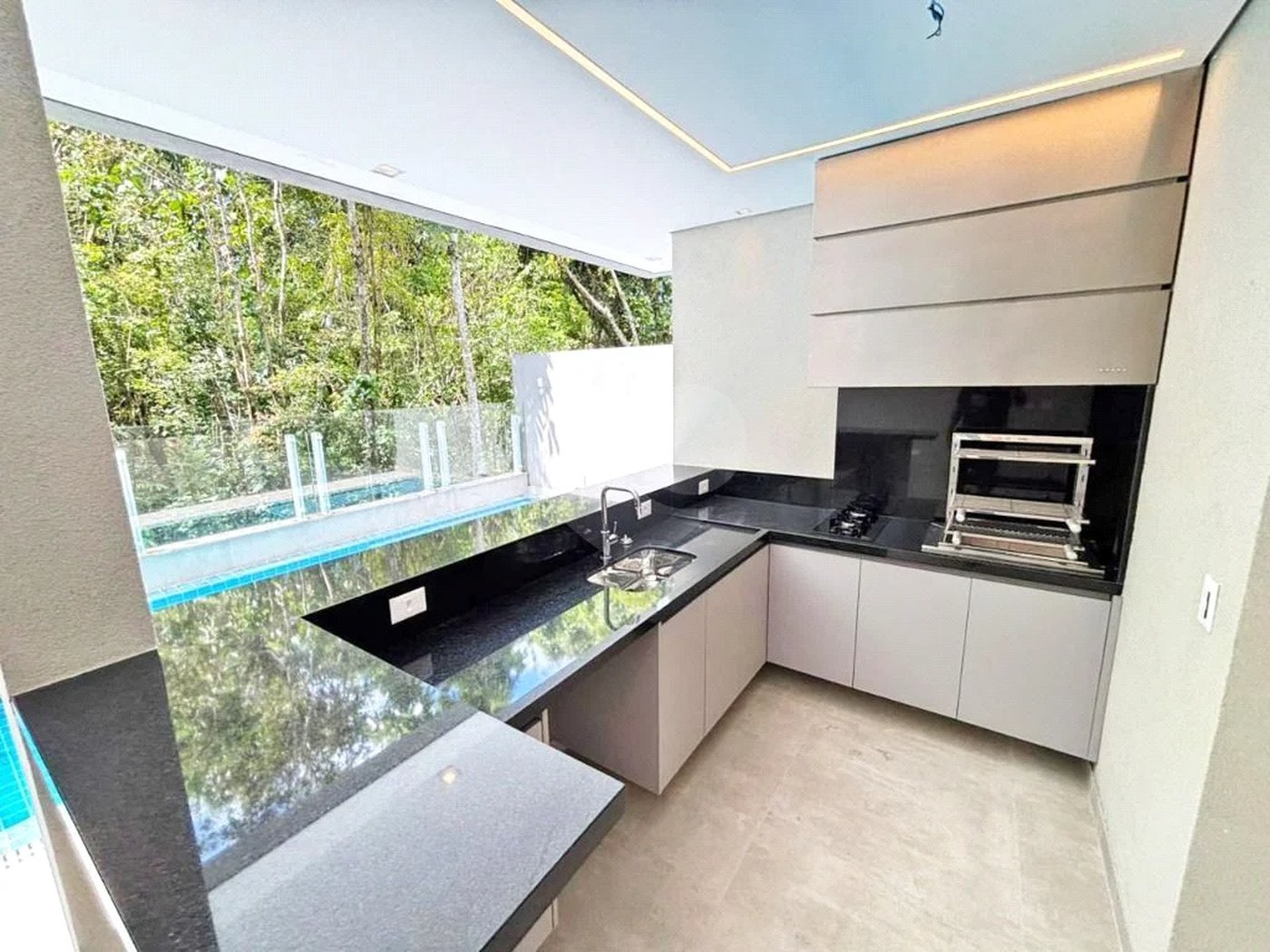 Villagio à venda com 5 suítes em Riviera de São Lourenço, Bertioga, SP