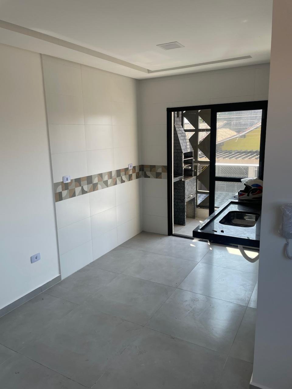 🌊 OPORTUNIDADE ÚNICA EM PRAIA GRANDE – VILA MIRIM! 🏡
