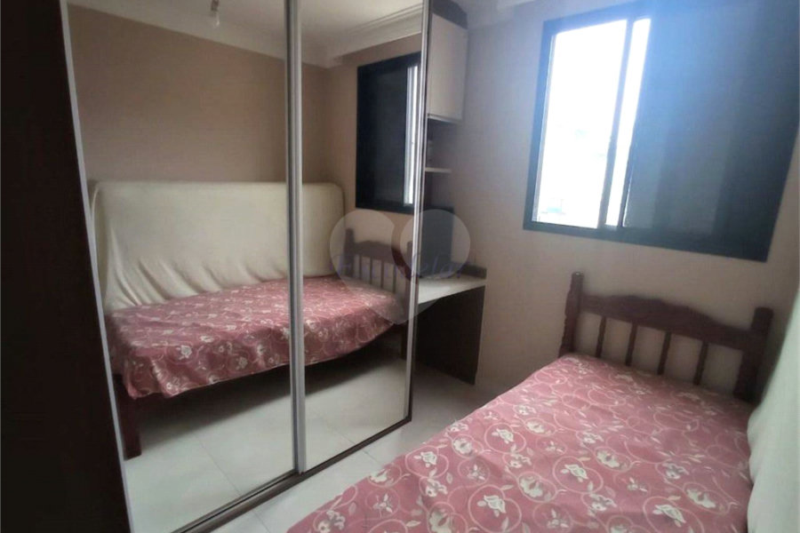 Apartamento de 70m2 no Mandqui de 3 dormitórios, sala com sacada e 2 vagas garagem