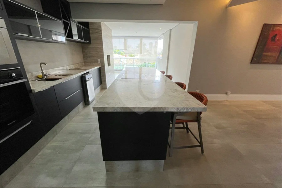 Maravilhoso Apartamento com 3 quartos no Jardim Europa