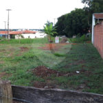 Terreno com 441 m² de área total no Jardim Munique.
