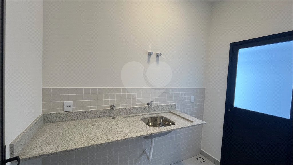 Casa Terrea com 3 suítes a Venda em Atibaia
