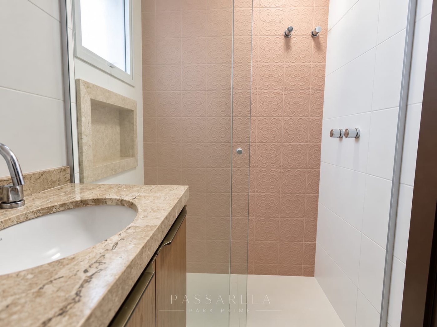 Apartamento à venda ou para alugar com 4 quartos, sendo 3 suítes, em Vivendas do Bosque, Campo Grande, MS