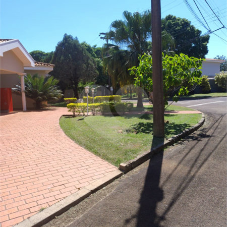 Excelente sobrado no Condomínio Parque Sabará