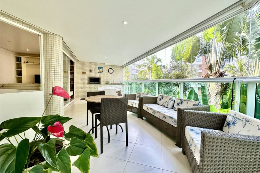 Apartamento à venda com 4 suítes em Riviera de São Lourenço, Bertioga, SP