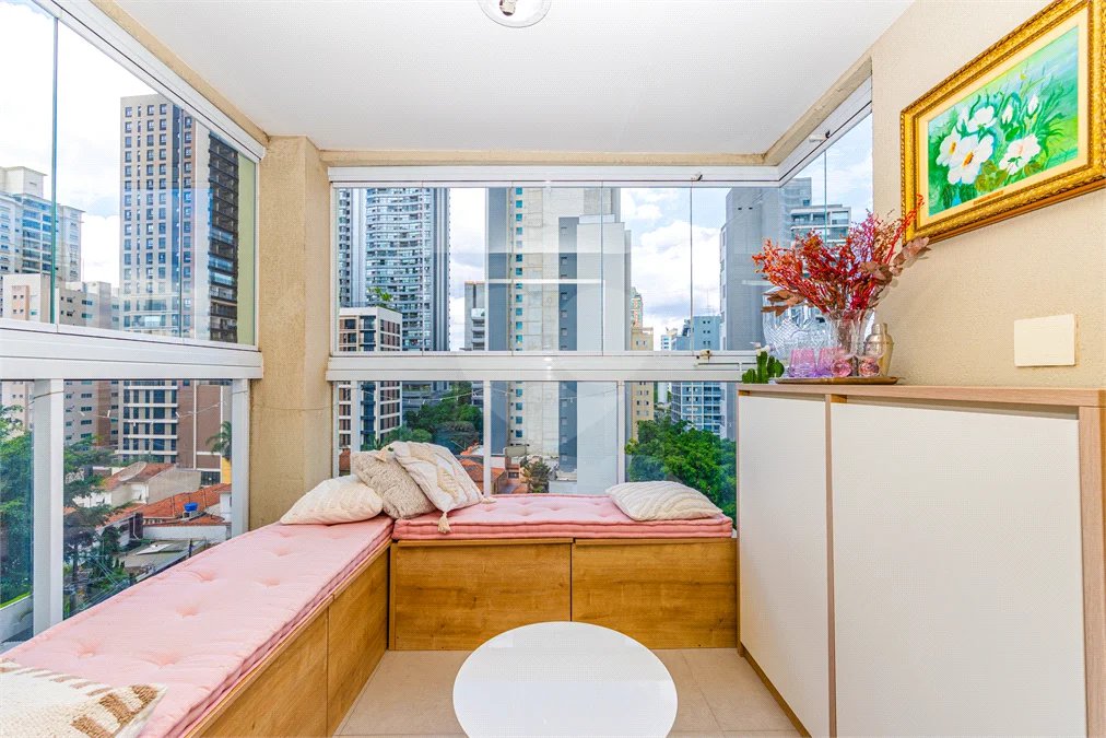 Apartamento à venda com 2 quartos, sendo 1 suíte, em Brooklin, São Paulo, SP