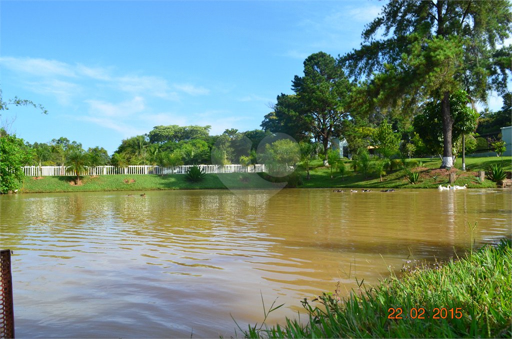 Linda casa para venda em Indaiatuba/SP com pomar.