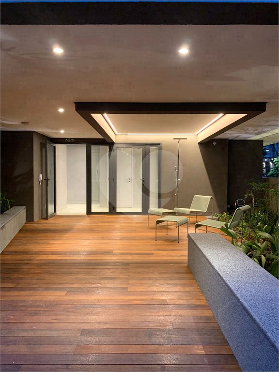 Apartamento à venda com 4 suítes em Cerqueira César, São Paulo, SP