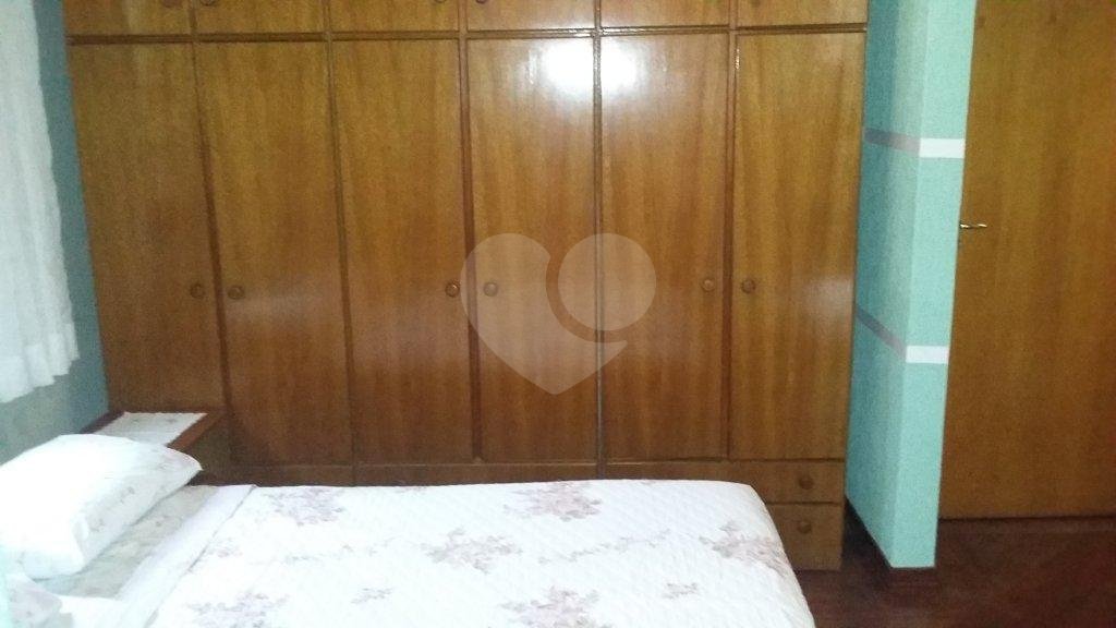 CASA TÉRREA A VENDA NO TREMEMBÉ - 4 SUÍTES E 10 VAGAS DE GARAGEM