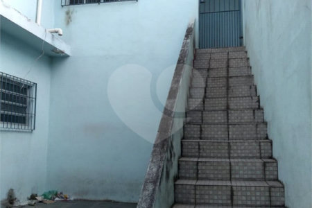 Sobrado à venda na Saúde c/195m2 de construção - 3 quartos/4 banheiros/2 vagas - metrô Santa Cruz