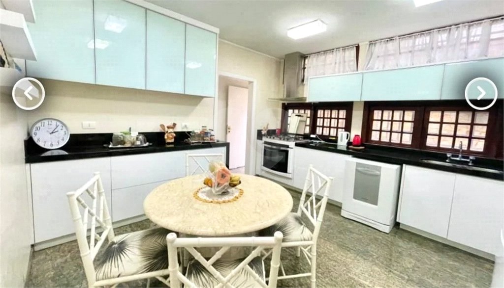 Casa dos sonhos a venda - Sobrado com Piscina no Jardim da Saúde, 270m² , 4 dorm., 2 suítes, 4 vagas, banheira , lareira, churrasqueira, terreno: 360 m²