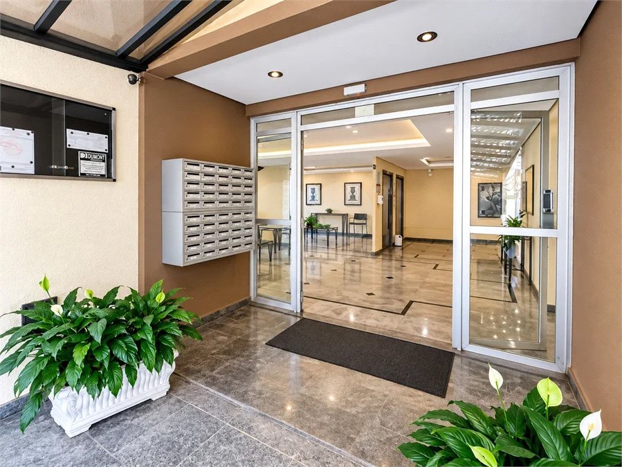 Apartamento de 44 m² com 2 dormitórios, varanda integrada e 1 vaga na Vila Guarani