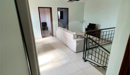 Sobrado à venda com 5 quartos em Vila Operária, Rio Claro, SP