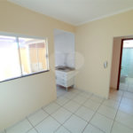 Investimento Certeiro na Gleba 1: Apartamento 1 DormItório, Quintal e Localização que Aluga Fácil