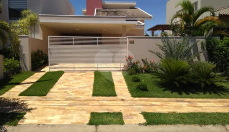 Casa à venda com 3 suítes no condomínio Village Damha I, São Carlos - SP