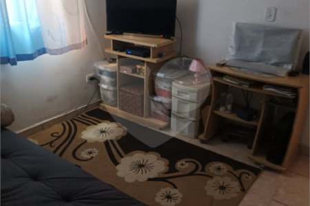 Casa com 198m², 3 dormitórios, sendo 1 suíte, 3 vagas, à venda na Vila Matilde.