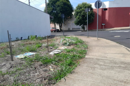 Terreno para venda no Parque dos Flamboyant em São Carlos.