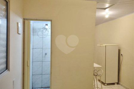 Casa Térrea de Vila - 2 Quartos / 2 Vagas - metrô Alto do Ipiranga