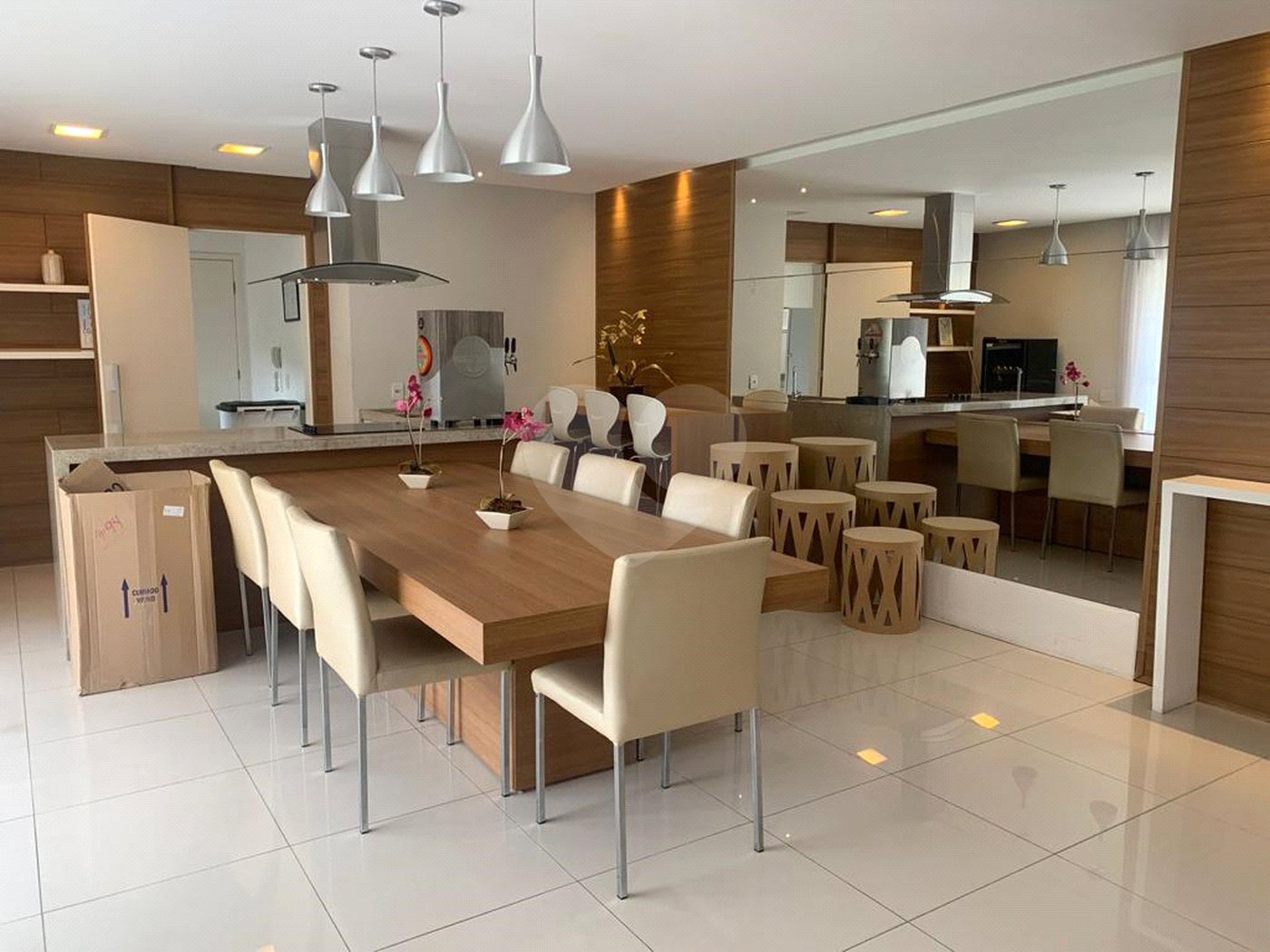 Apartamento 112m2 para venda na Mooca com 3 dormitórios. + 2 vaga. Rua Taquari.