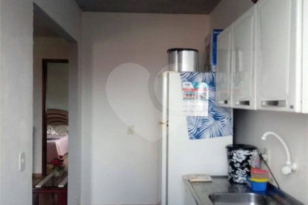 Sobrado com 3 dormitórios.