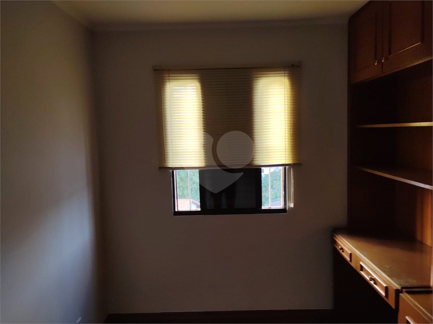 AMPLO APARTAMENTO COM LAZER