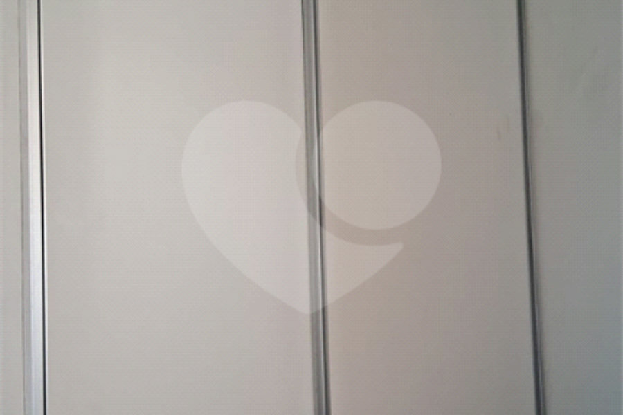 Apartamento à venda com 3 quartos, sendo 1 suíte,  em Vila Guilherme, São Paulo, SP