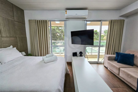 Na Mooca á venda Apartamento / Studio com 51m² 1 dormitório e 1 vaga.