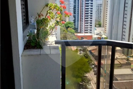 Cobertura Duplex com 96m2 em Moema - Venda e Locação - 02 Dorm Sendo 01 Suíte e 02 Vagas