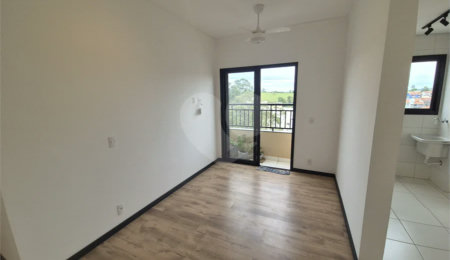 Apartamento à venda com 2 quartos, sendo 1 suíte,  em Ortizes, Valinhos, SP