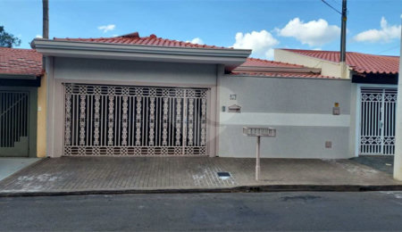 Casa à venda com 2 quartos, sendo 1 suíte,  em Parque Industrial, São Carlos, SP