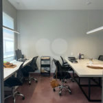 Sala comercial para venda ou locação na Avenida Paulista. 68m2