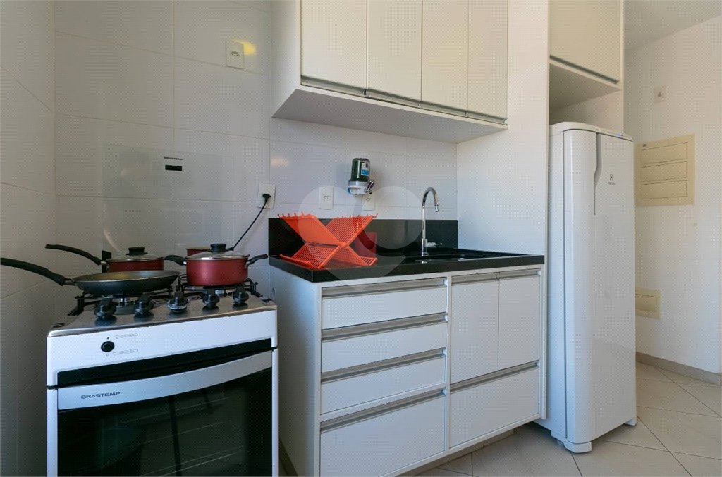 Apartamento de 45 m2 na Bela Vista, mobiliado, pronto para morar !