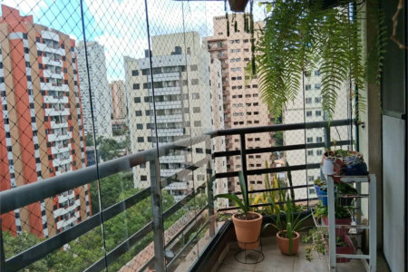 Apartamento à venda com 4 quartos, sendo 1 suíte, em Vila Andrade, São Paulo, SP