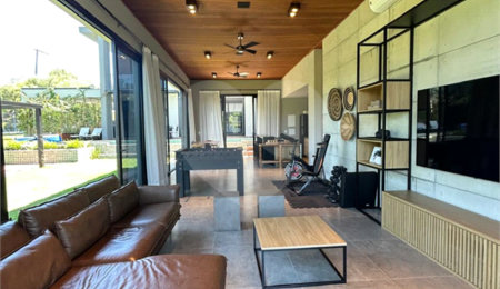 Casa à venda com 4 suítes no condomínio Serra da Estrela, Atibaia - SP