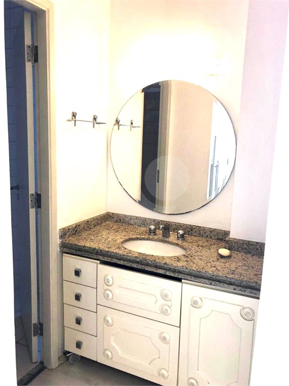 DUPLEX REFORMADO, 02 DORMITORIOS, 01 VAGA C/ ARMARIOS, VARANDA AMPLA, LAZER DE CLUBE!!!