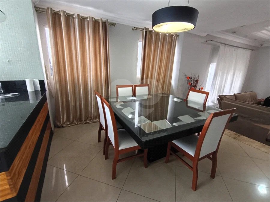 Sobrado de 400m² - Alto Ipiranga. Mogi das Cruzes/SP