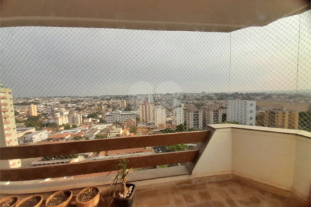 Apartamento à Venda no Edifício João Malagutti – 3 Dormitórios, 132m², Vista Maravilhosa!