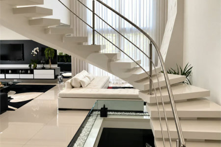 Mansão de 800 m² no Swiss Park, em São Bernardo do Campo, com 4 suítes, piscina, área gourmet, sauna e lazer completo em condomínio de alto padrão.