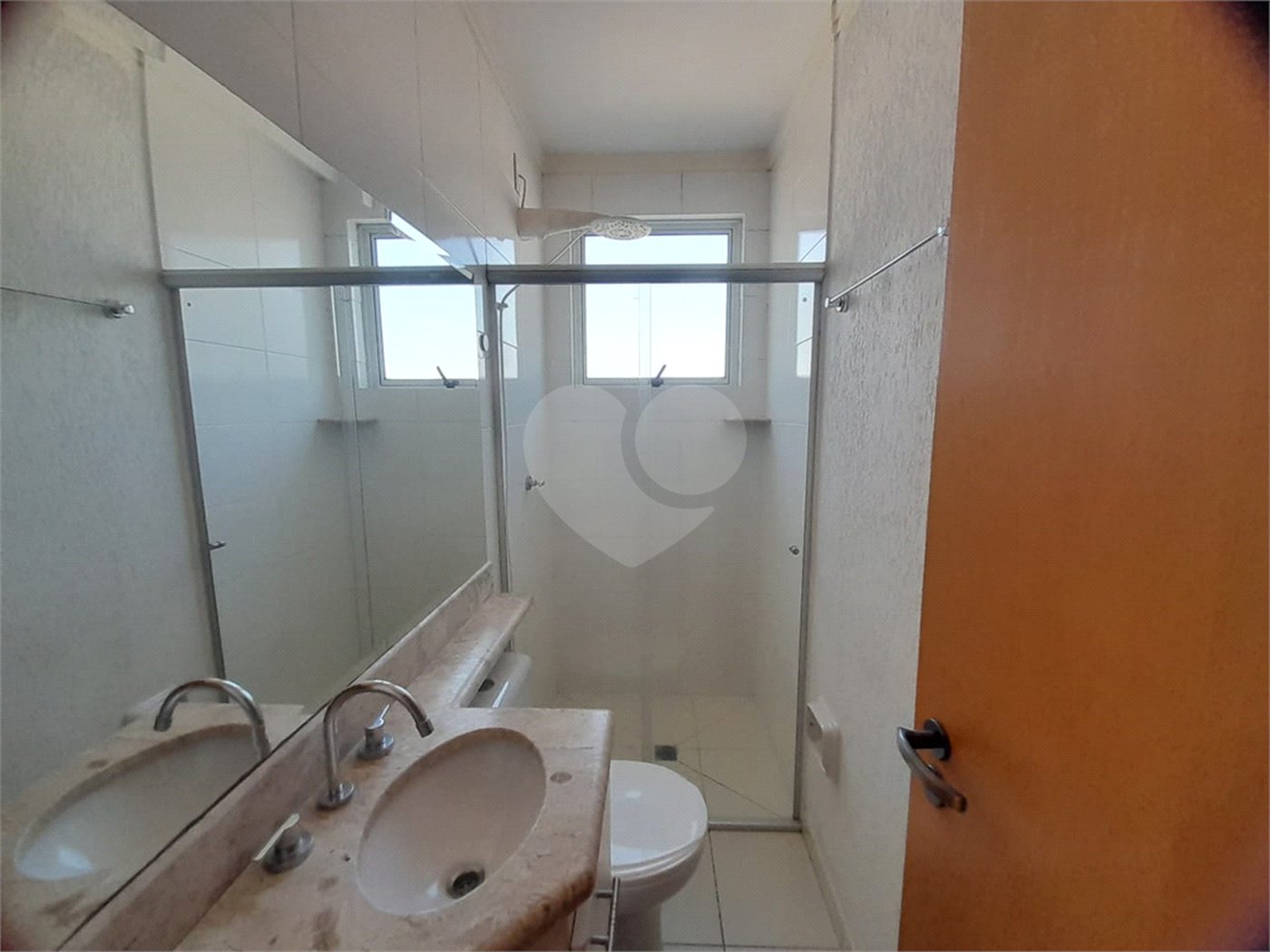 Apartamento à Venda ou para Locação no Edifício Marchal Estilo - São Carlos