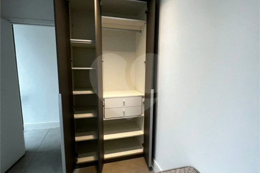 Linda Cobertura Duplex para venda no Jardim Paulista com 87,45 m² decorada!
