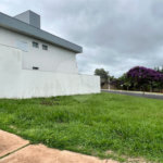 Lote de esquina à venda no Condomínio Faixa Azul