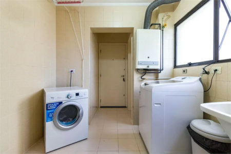 Apartamento à venda com 4 quartos, sendo 3 suítes,  em Vila Andrade, São Paulo, SP
