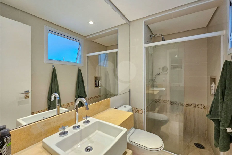 Apartamento à venda com 4 suítes em Riviera de São Lourenço, Bertioga, SP